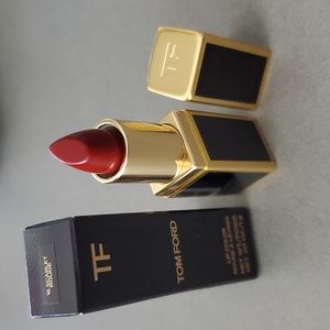 New in box never used Tom Ford lipstick 💄 deluxe mini travel 16 Scarlett Rouge